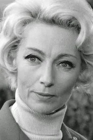 Photo of France Delahalle as Shopper in Department Store