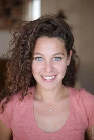 Photo of Élissa Alloula as Ophelia, fille de Polonius