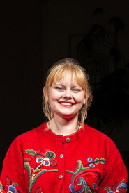 Photo of Lina Røre as Emily