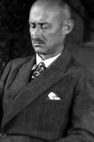 Photo of Sergey Tikhonravov as Si - The Trading Politician