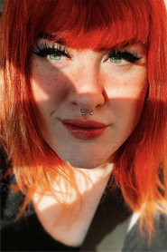 Photo of Scarlett Simmons as Woman