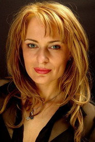 Photo of Iulia Dumitru as blonda