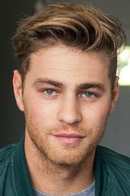 Photo of Cameron Fuller as Kyle Harkins