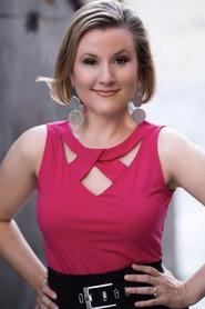 Photo of Amanda Beagle as Miss Ohio 2004 (archive footage)