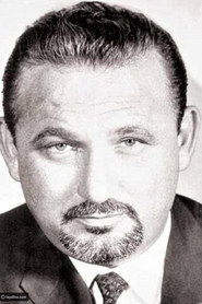 Photo of Ezz Eldin Zulficar as Mahmoud