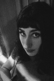 Photo of Clara Yazbeck as A Detetive