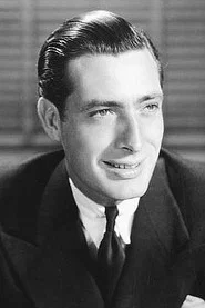 Photo of Frank Shields as Lieutenant Arnold