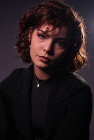 Photo of Mar Teba as Isi