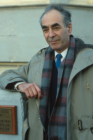 Photo of Leonard Fenton as Policeman