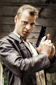 Photo of Simon Görts as Koma
