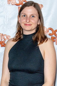 Photo of Nadja Leonhard-Hooper as Julia