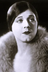 Photo of Lillian Rich as Flora Lee Peake