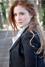 Photo of Noemi Smorra as Elizabeth