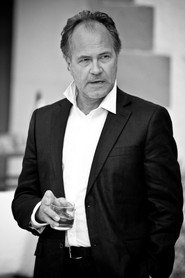 Photo of Hartmut Volle as Kriminalrat Junkers