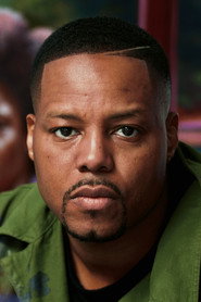 Photo of Titus Kaphar as Self