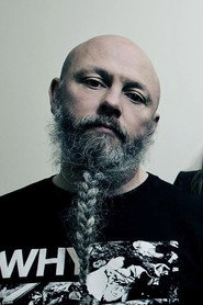 Photo of Gary Jennings