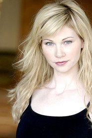 Photo of Julia Lee as Lauren