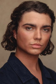 Photo of Lucas Aaron as Pete the pizza delivery driver