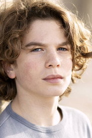 Photo of Léopold Moati as Robin