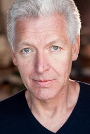 Photo of Tony Sheldon as Nugget Jones