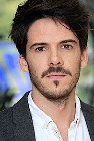 Photo of Cedric Koch as Anton