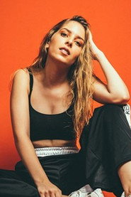 Photo of Sara Carreira as Sara Carreira