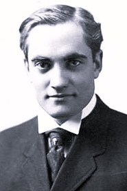 Photo of David Proctor as Colonel Gaunt