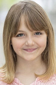 Photo of Lydia Tracy as Zoe
