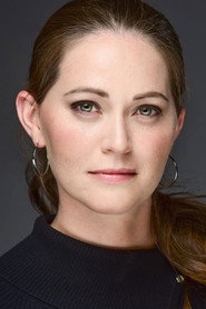 Photo of Victoria Gayer as Julia Wells