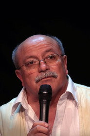 Photo of Jean Georges Almendras as Reportero callejero