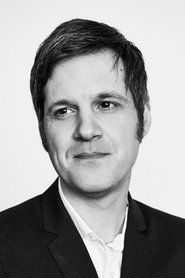 Photo of Michael Esper as Captain Cotton