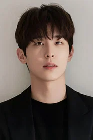 Photo of Lee Si-woo as Seo Jun-seo