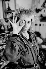 Photo of Merle Smalla as Tree lady