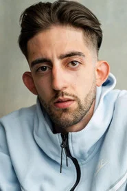 Photo of Hélder Fernandes as Luan