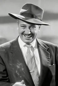 Photo of Rafael Estrada as Anunciador