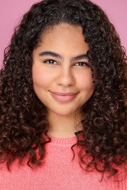 Photo of Isabella Bennett as Britney