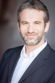 Photo of Yannick Blivet as Le vendeur de journaux (voice)