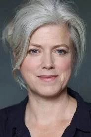 Photo of Caroline Harker as Hazel Wallace