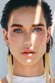 Photo of Rhay Polster as Bia Leal