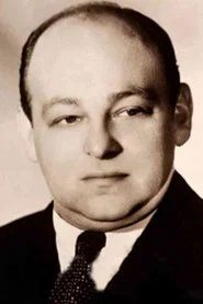 Photo of Max Bacon as Romero