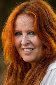 Photo of Yolande Zauberman as Narrator (voice)