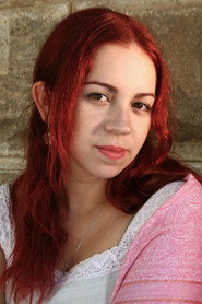 Photo of Mayra Alarcón as Maria Alícia Silva
