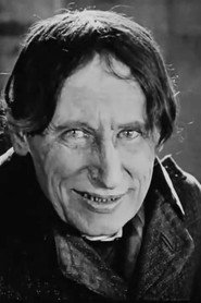 Photo of Cinq-Léon as Cagnos