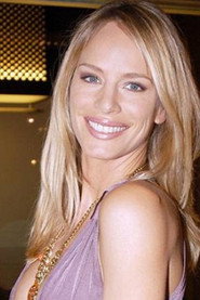 Photo of Camilla Sjoberg as Elettra