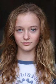 Photo of Milla Hammann as Isabel