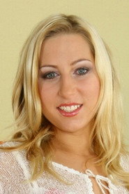 Photo of Caroline Fox