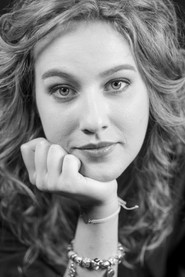 Photo of Battai Lujzi Lili as Young Estella