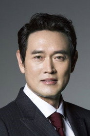 Photo of Kim Myoeng-su as Choi Sang-gi