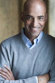 Photo of Fabio Polanco as Businessman