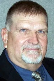 Photo of Peter Linari as The Mouka